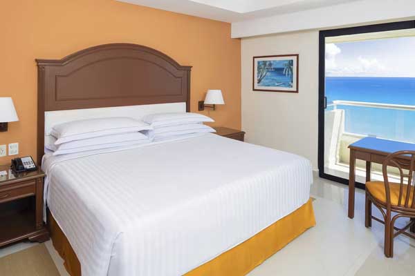 Premium Level Double Ocean View rooms at Occidental Tucancún Beach Hotel