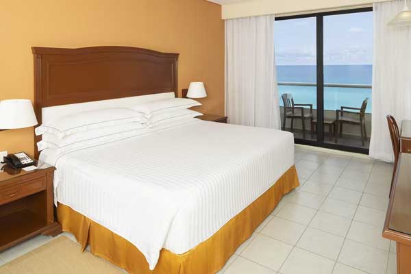 Ocean Front Double rooms at Occidental Tucancún Beach Hotel 