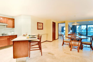 Family Vista Mar Premium Level rooms at Occidental Tucancún Beach Hotel 